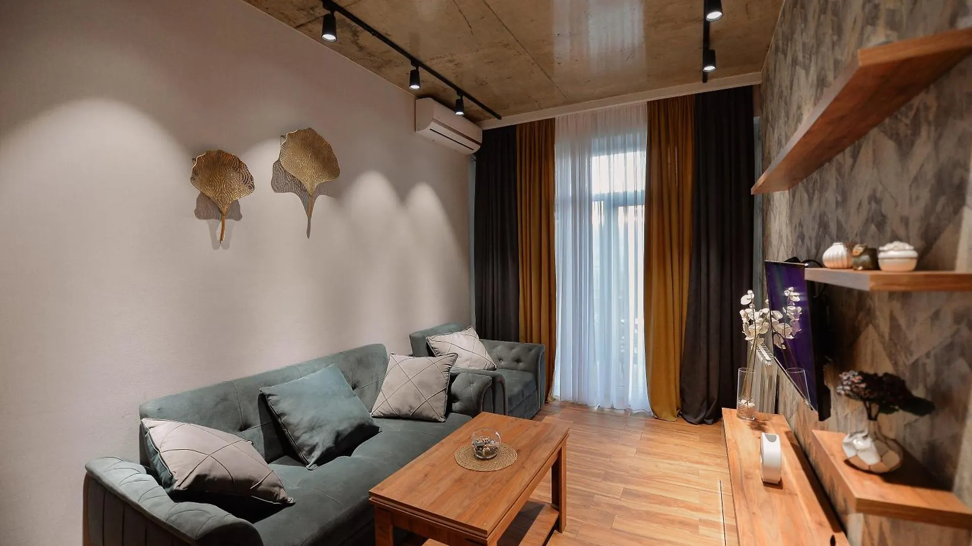 Cozy And Peaceful Apartment For Travelling Tbilisi